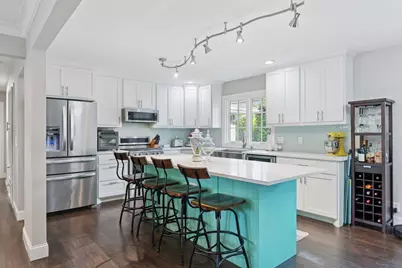 2430 Jewel Lane N, Plymouth, MN 55447 - Photo 2