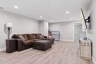 2430 Jewel Ln N, Plymouth, MN 55447 - Photo 24