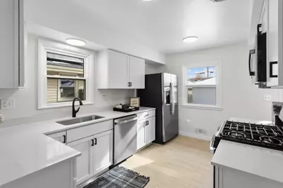 6138 Colfax Lane S, Minneapolis, MN 55419 - Photo 6