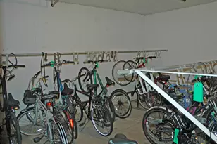 7625 Edinborough Way, Edina, MN 55435 - Photo 14