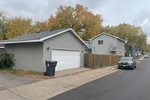 36 Winnipeg Ave, Saint Paul, MN 55117 - Photo 2