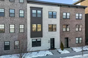 879 Woodlawn Ave, Saint Paul, MN 55116 - Photo 60