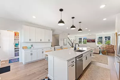 879 Woodlawn Avenue #B, Saint Paul, MN 55116 - Photo 6