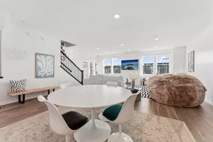 879 Woodlawn Ave, Saint Paul, MN 55116 - Photo 14