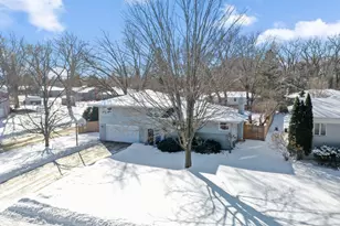 5201 Tifton Dr, Edina, MN 55439 - Photo 68