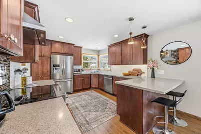 5201 Tifton Drive, Edina, MN 55439 - Photo 2