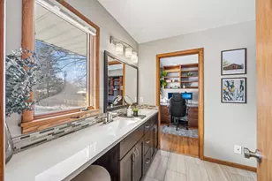 5201 Tifton Dr, Edina, MN 55439 - Photo 24