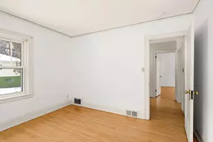 2815 E 2nd St, Duluth, MN 55812 - Photo 20