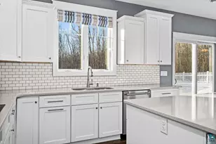 3879 Okerstrom Rd, Hermantown, MN 55811 - Photo 8