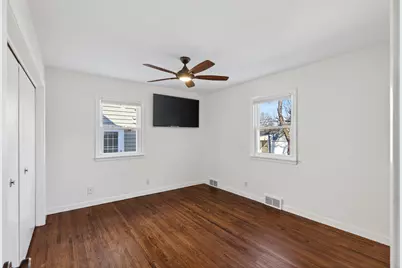 2704 Zenith Avenue N, Robbinsdale, MN 55422 - Photo 18