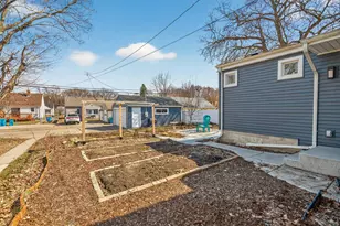 2704 Zenith Ave N, Robbinsdale, MN 55422 - Photo 46