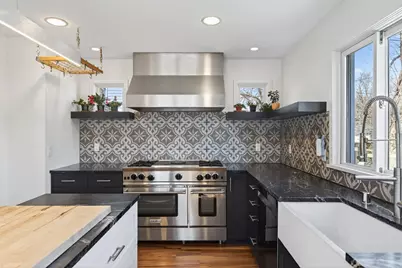 2704 Zenith Avenue N, Robbinsdale, MN 55422 - Photo 16