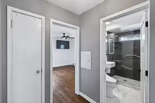 2704 Zenith Ave N, Robbinsdale, MN 55422 - Photo 22