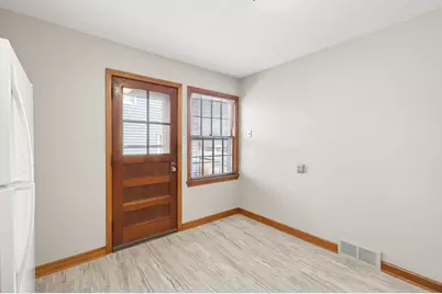 2183 Fremont Avenue E, Saint Paul, MN 55119 - Photo 8