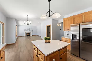 10935 Eagle View Pl, Woodbury, MN 55129 - Photo 10