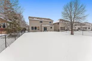 10935 Eagle View Pl, Woodbury, MN 55129 - Photo 4