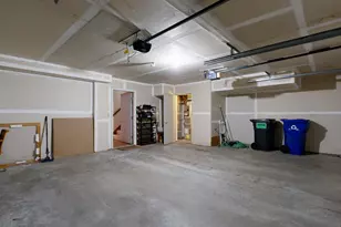 1229 Clarence St, Saint Paul, MN 55106 - Photo 18