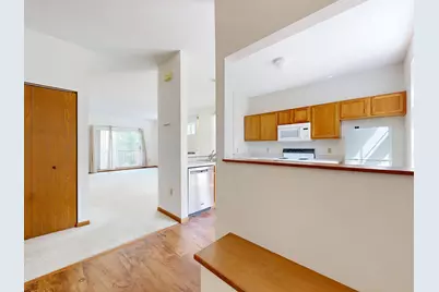 1229 Clarence Street, Saint Paul, MN 55106 - Photo 6