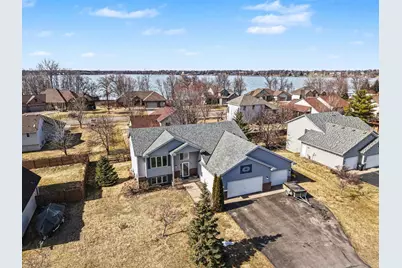 29602 Shoreview Circle, Lindstrom, MN 55045 - Photo 2