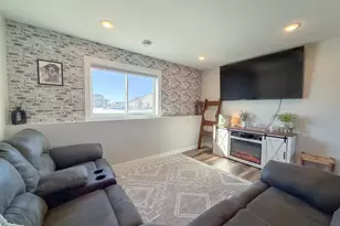 888 7th Ave, Wanamingo, MN 55983 - Photo 16