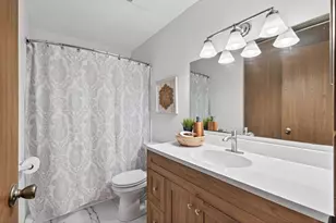 2010 Ridge Dr, Saint Louis Park, MN 55416 - Photo 20