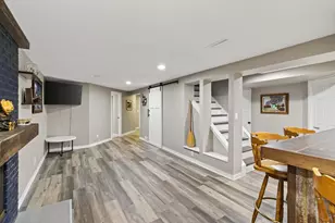 44 Walden St, Burnsville, MN 55337 - Photo 16