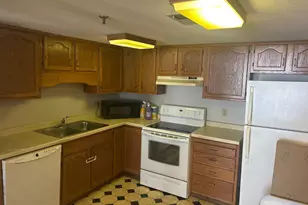 625 19th St NW, Rochester, MN 55901 - Photo 2