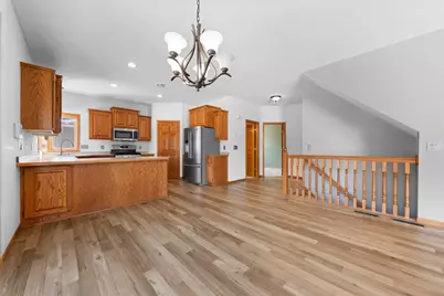 22608 Zion Parkway NW, Oak Grove, MN 55005 - Photo 10