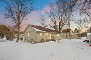 530 E 6th St, New Richmond, WI 54017 - Photo 2