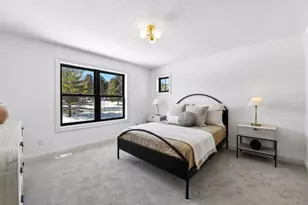 9591 Eagle Ridge Rd, Chanhassen, MN 55317 - Photo 40