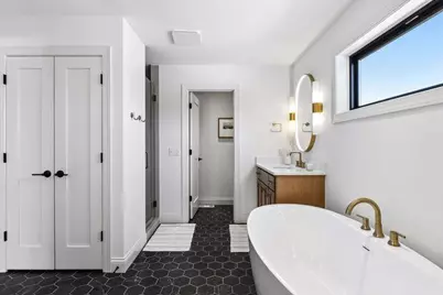 9591 Eagle Ridge Road, Chanhassen, MN 55317 - Photo 32