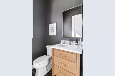 9591 Eagle Ridge Road, Chanhassen, MN 55317 - Photo 26