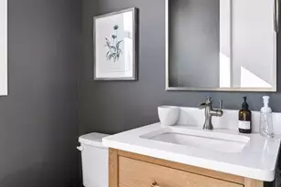 9591 Eagle Ridge Rd, Chanhassen, MN 55317 - Photo 26