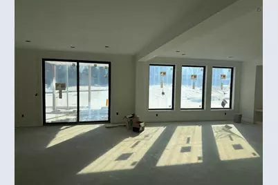 9591 Eagle Ridge Road, Chanhassen, MN 55317 - Photo 10