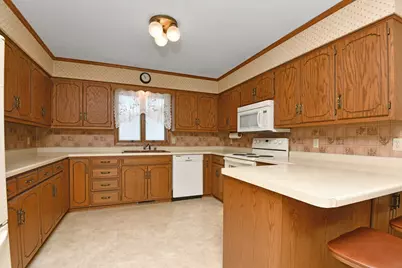 2530 Clearwater Road, Saint Cloud, MN 56301 - Photo 6