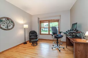 5903 Bryant Ln, Inver Grove Heights, MN 55076 - Photo 8