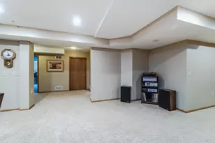 5903 Bryant Ln, Inver Grove Heights, MN 55076 - Photo 28