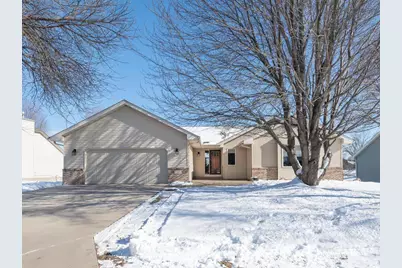 1321 Lake Susan Hills Drive, Chanhassen, MN 55317 - Photo 1