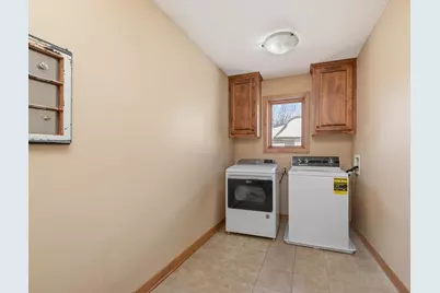 1321 Lake Susan Hills Drive, Chanhassen, MN 55317 - Photo 20