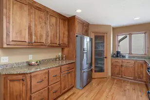 1321 Lake Susan Hills Dr, Chanhassen, MN 55317 - Photo 16