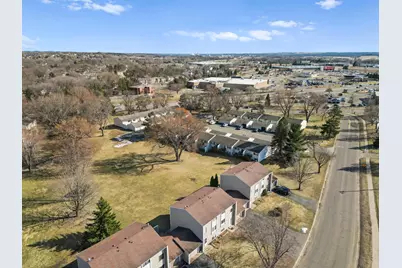 8915 Ironwood Avenue S, Cottage Grove, MN 55016 - Photo 32