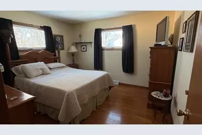 6826 Berkshire Lane N, Maple Grove, MN 55311 - Photo 10