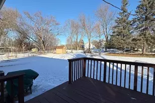 6826 Berkshire Ln N, Maple Grove, MN 55311 - Photo 6