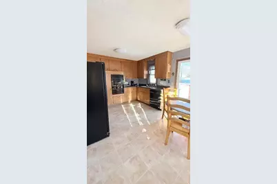 6826 Berkshire Lane N, Maple Grove, MN 55311 - Photo 10