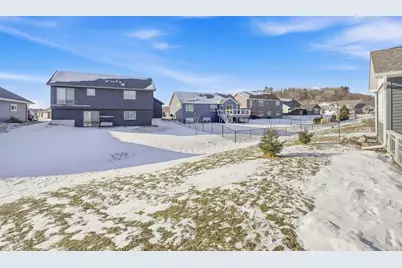 3509 Cambridge Place, River Falls, WI 54022 - Photo 28