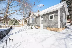 620 7th St SW, Rochester, MN 55902 - Photo 32