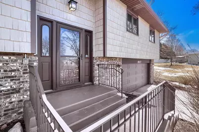 9517 Colorado Avenue S, Bloomington, MN 55438 - Photo 2