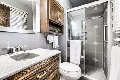 9517 Colorado Avenue S, Bloomington, MN 55438 - Photo 16