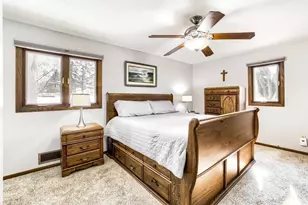 9517 Colorado Ave S, Bloomington, MN 55438 - Photo 14