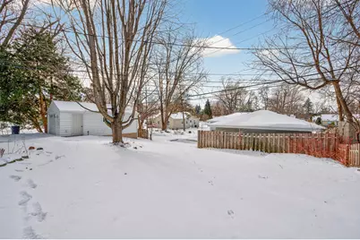 3017 Noble Avenue N, Golden Valley, MN 55422 - Photo 32